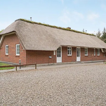 Holiday Annja - 2-9km From The Sea In Western Jutland By Interhome * Kongsmark